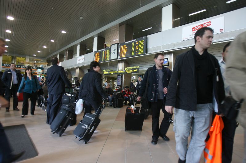 Reguli noi în privința bagajului de mână pe aeroporturile din UE