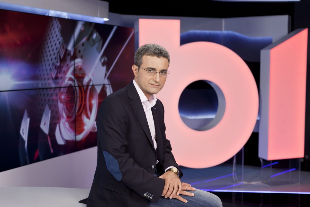 Sebastian Ghiță confirmă negocierile cu Robert Turcescu pentru RTV. Jurnalistul spune că rămâne la B1 TV