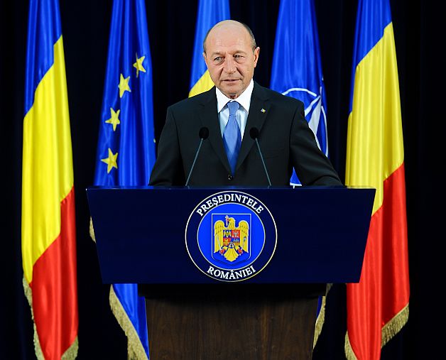 Traian Băsescu către ambasadorul Spaniei: Aţi găsit soluţii ca românii să nu se simtă respinşi în Spania