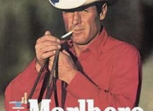 Un actor care a fost imaginea Marlboro a murit din cauza fumatului