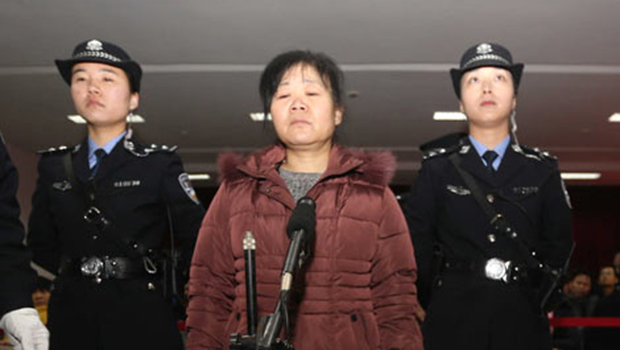 Un medic din China a fost CONDAMNAT la moarte pentru trafic de BEBELUȘI