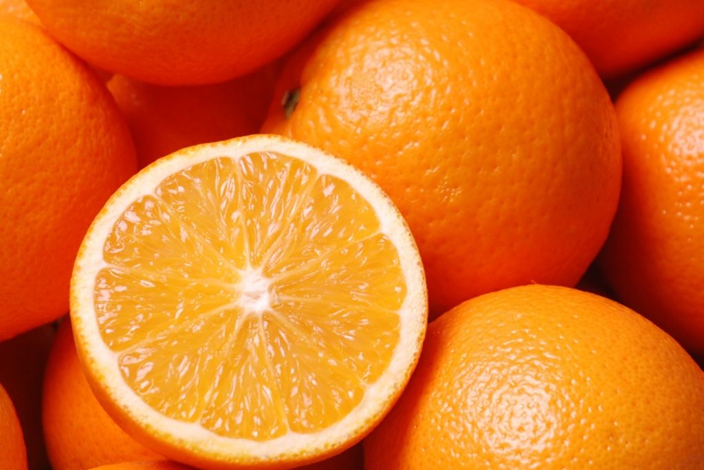 Alertă alimentară. Au fost descoperite portocale toxice în magazinele din România