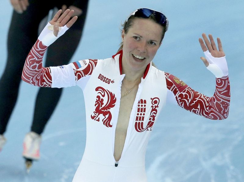 JO Sochi 2014. O patinatoare din RUSIA și-a desfăcut costumul, uitând că nu purta NIMIC pe dedesubt