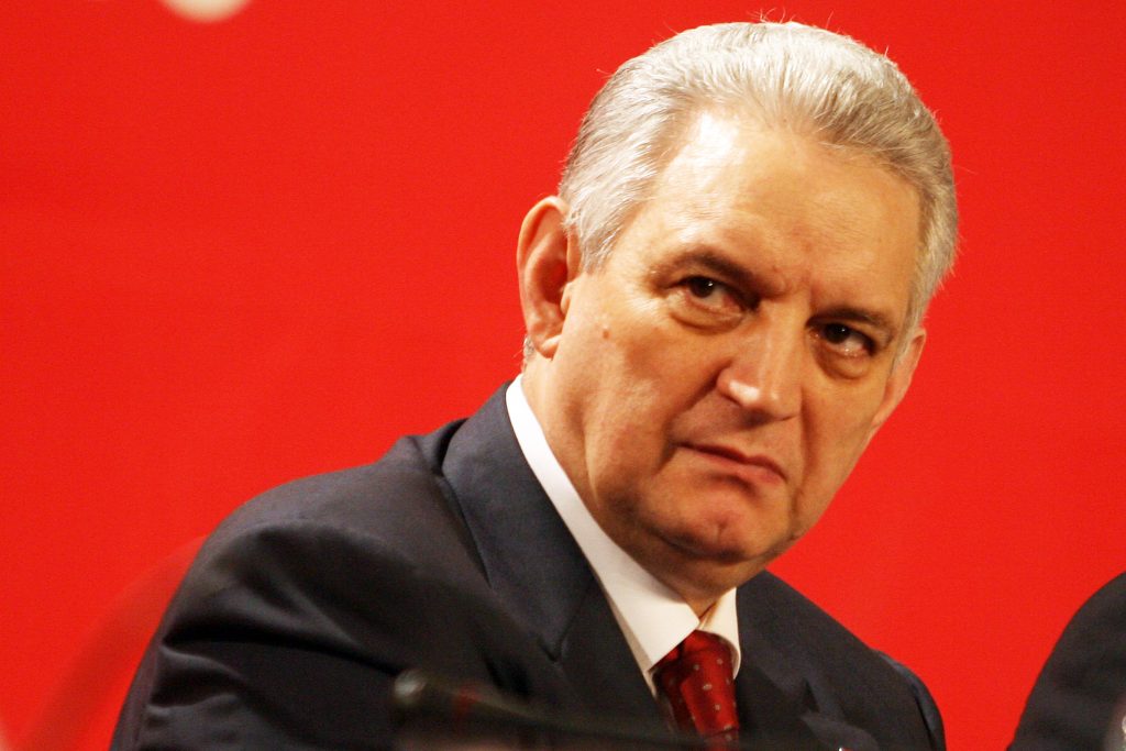 REVIZUIREA CONSTITUȚIEI: Ilie Sârbu: Referendum de o singură zi. Antonescu: "Nu suntem în acea fază"
