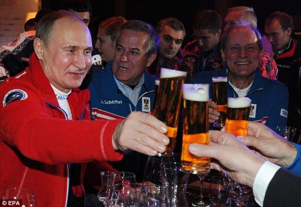 Vladimir Putin, distracție cu bere la Jocurile Olimpice