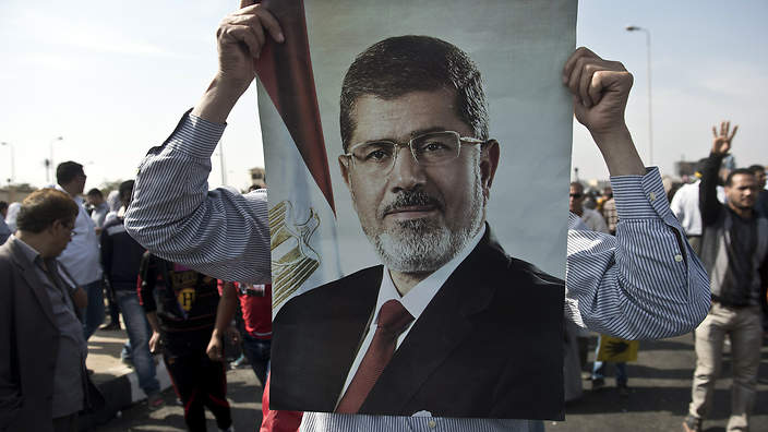 529 de suporteri ai fostului președinte Mohamed Morsi au fost condamnați la moarte