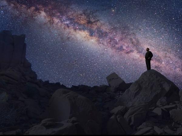 Cosmos: odisee în timp și spațiu