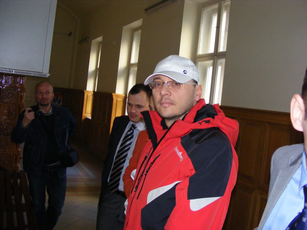 “Fustițe pentru licențe de transport”. Numele lui Ştefan Cadar, arestat în dosar, apare în dosarul fostului vicepreşedinte CJ Cluj. Vacanțe și cumpărături în magazine de lux