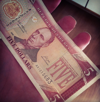 GALERIE FOTO: Cele mai BIZARE bancnote din lume. Unele sunt incredibile