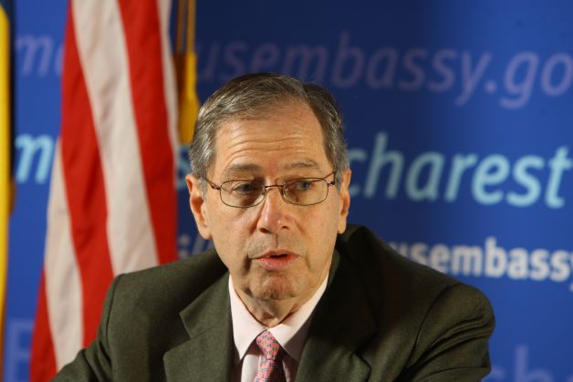Gitenstein: SUA vor numi un ambasador la București în 2014
