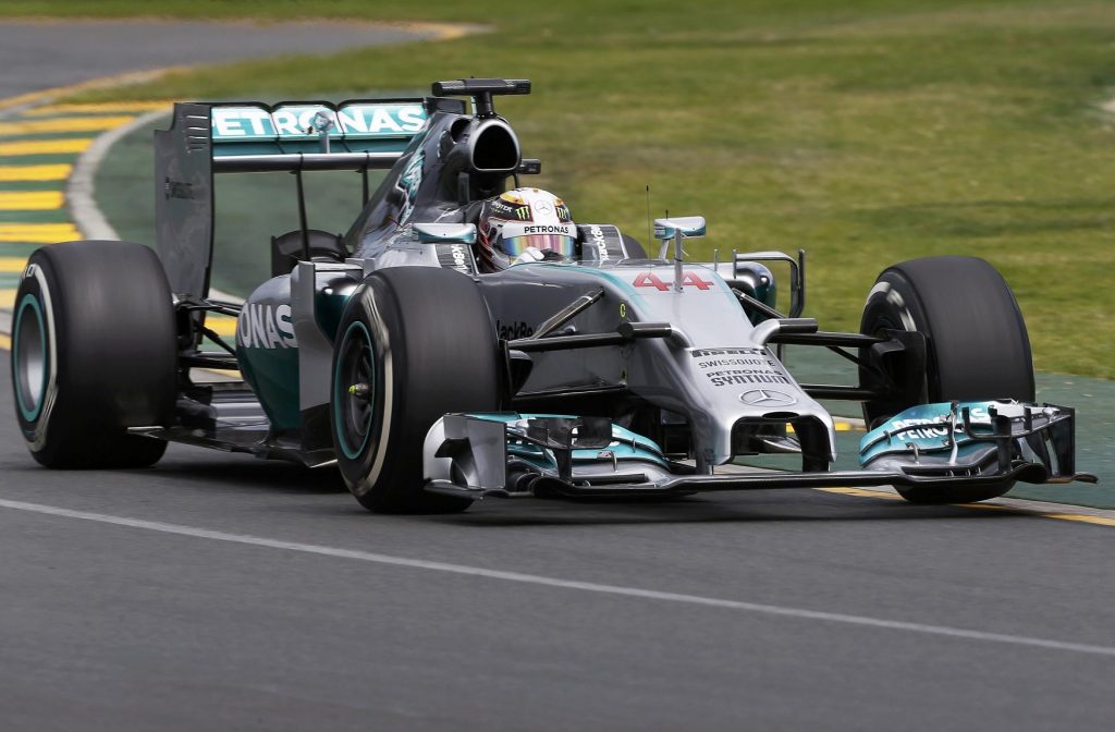 ÎNCEPE FORMULA 1: Hamilton, în pole position mâine în MP al Australiei. Vettel - locul 13