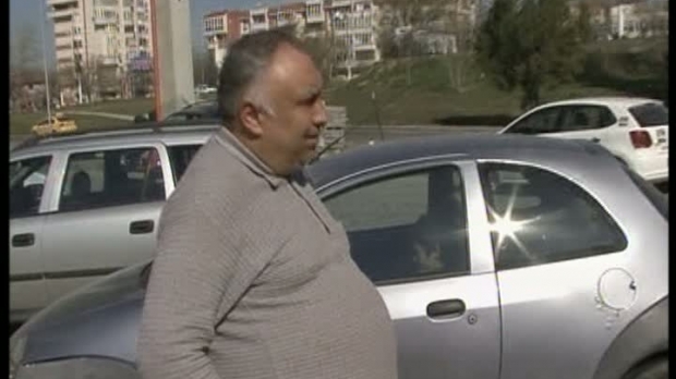 Paznicii unui centru comercial sunt acuzaţi că au BĂTUT un copil de 9 ani