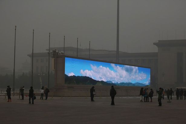 RĂZBOI împotriva poluării în China
