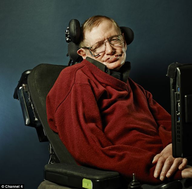 Stephen Hawking: Peste 50 de ani, vom trăi pe Lună şi vom fi în drum spre Marte. Acest secol va fi cu adevărat o "epocă a spaţiului"