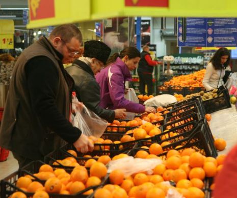 Alimentele, facturile și impozitele au topit veniturile românilor