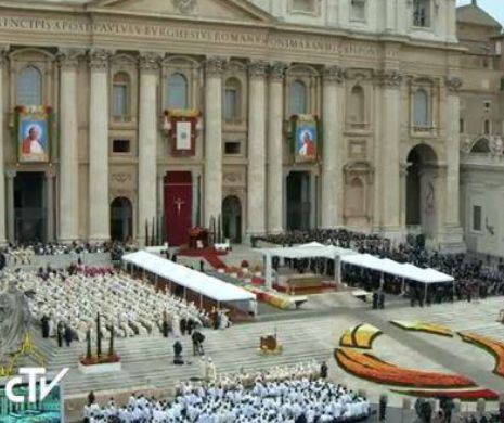 Ceremonie istorică. Papa Ioan Paul al II-lea și Papa Ioan al XXIII-lea vor fi sanctificați, astăzi, în prezența unui milion de pelerini