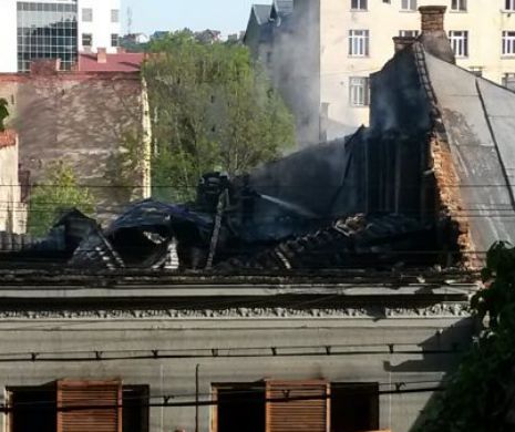 News alert. Incendiu puternic la un restaurant din Cluj-Napoca. O persoană a fost rănită