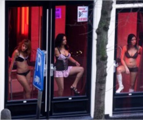 Percheziţii la proxeneţi în Olt: 30 de fete, obligate să se prostitueze în cluburi de noapte din străinătate