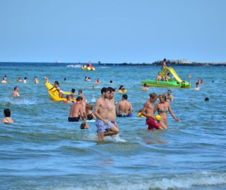 Peste 50.000 de turiști așteptați la mare de 1 Mai