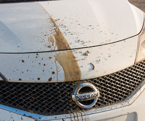Prima maşină din lume care se spală singură. Dispar spălătoriile auto? FOTO