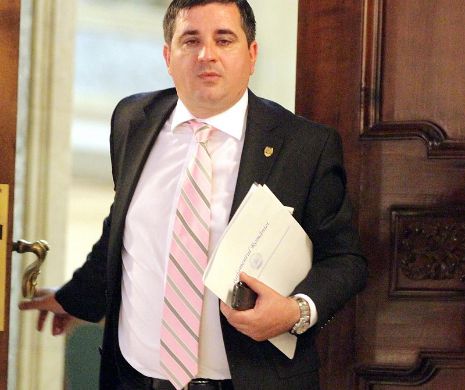 Senatorul PSD Marius Isăilă susţinea că poate "aranja" concursul la Direcţia Antifraudă a ANAF şi poate verifica anchete ale DNA