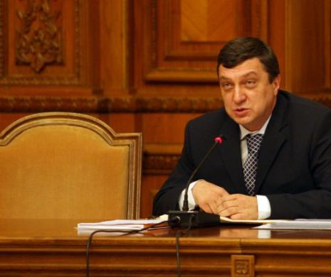 Teodor Atanasiu: După europarlamentare trebuie unificată dreapta, PNL cu PDL, fără partidul domnului Băsescu