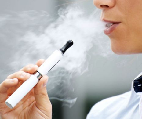 Ţigara electronică, interzisă la New York în locurile publice