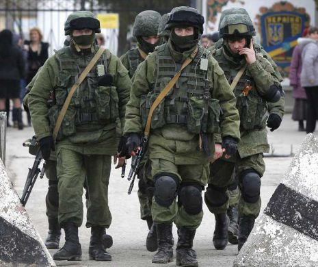 UCRAINA: Activiştii proruşii au deschis focul în oraşul Slaviansk. Autorităţile au lansat o operaţiune ANTITERORISTĂ