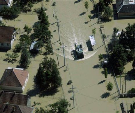 AVERTISMENT MAE: Drumuri și puncte de frontieră închise în Bosnia și Herțegovina,  din cauza inundațiilor