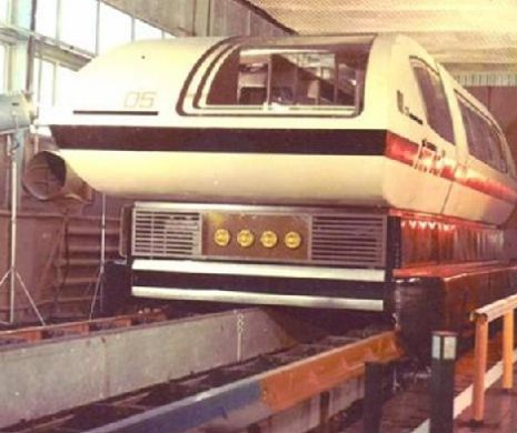 Cum arată trenul cu levitație magnetică construit de URSS în 1985 | GALERIE FOTO