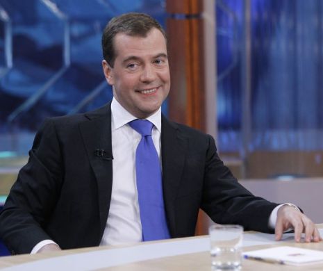 Dmitri Medvedev: "Ne îndreptăm încet, dar sigur, către un al doilea Război Rece"