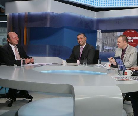 EVZ TV. Traian Băsescu: Victor Ponta, supusul baronilor și trusturilor media „Premierul nu este nici măcar o marionetă, pentru că aceasta dă aparența că ar fi independentă.”