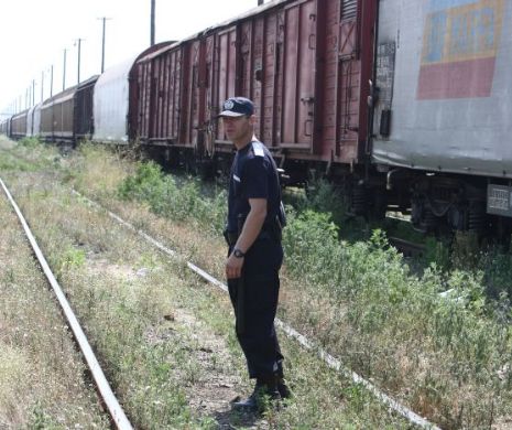 În România, ca în Vestul Sălbatic. Hoții fură din trenurile pline cu benzină aflate în mers, cu „balena ucigașă”