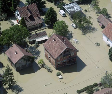 Inundații în Balcanii de vest. 50 de persoane au murit și zeci de mii de oameni și-au abandonat casele