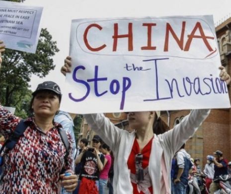 Mii de chinezi așteaptă să fie evacuați din Vietnam