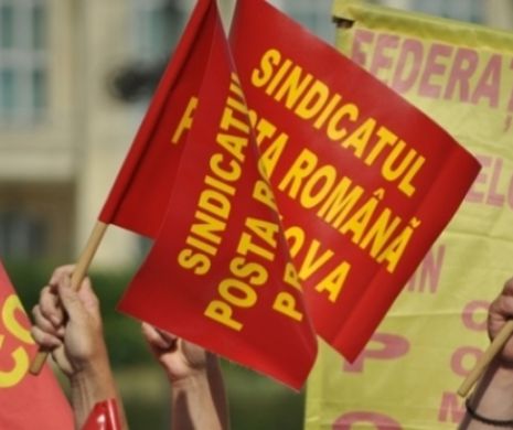 Mii de poştaşi PROTESTEAZĂ în Bucureşti. Ei cer mărirea salariilor