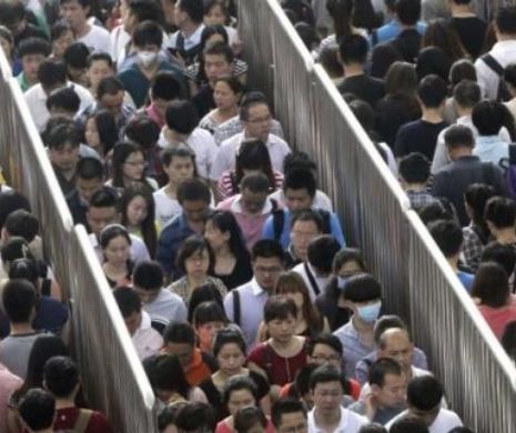 MILIOANE de chinezi, percheziţionaţi zilnic la metrou | VIDEO