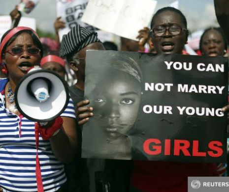 Mobilizare în întreaga lume pentru cele 200 de fete răpite în Nigeria. Rebelii ameninţă că vor fi vândute ca sclave. Vedetele de la Hollywood s-au implicat în salvarea lor
