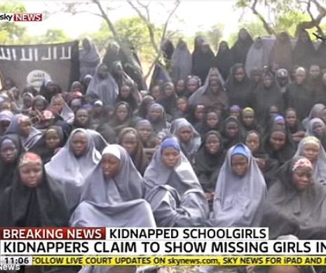 Nigeria anunță că le-a localizat pe cele 200 de eleve răpite de islamiști