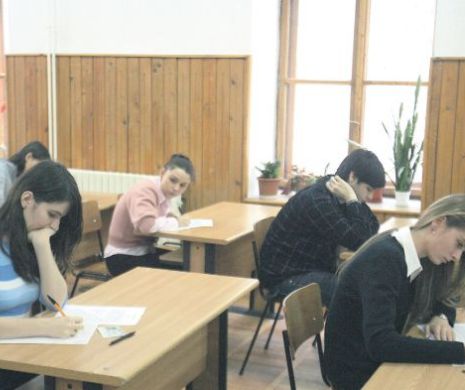 Bacalaureat 2014. Absolvenții de liceu susțin probele de evaluare a competențelor lingvistice la limbile străine
