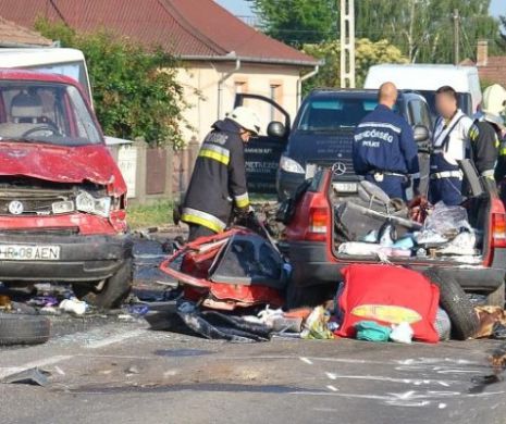 NEWS ALERT. Cinci români au murit într-un accident în Ungaria