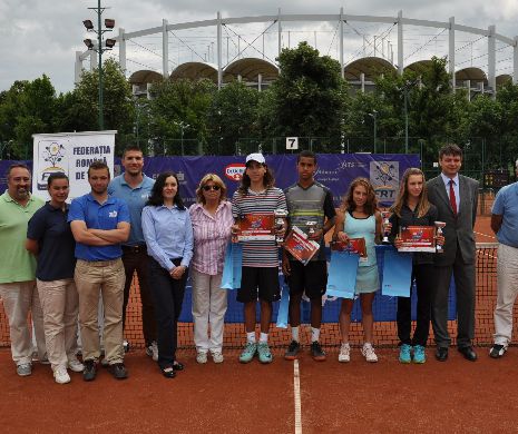 Perechea  Gabriela Davidescu/Andreea Prisacariu, învinsă în finala Junior Trophy de  Selma Cadar/Ania Herte