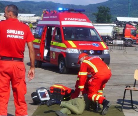 Pompierii români dau probă de meserie într-un scenariu real din viaţă