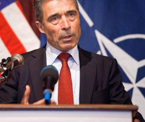 Rasmussen: Este clar că Rusia consideră NATO un adversar