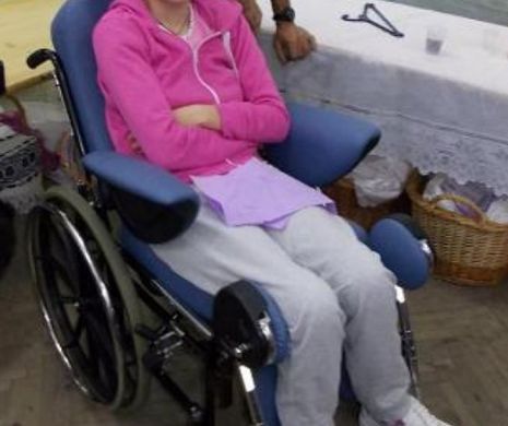 Atentie, imagini cu impact emotional! Ce chinuri teribile indura cantareata paralizata din Romania