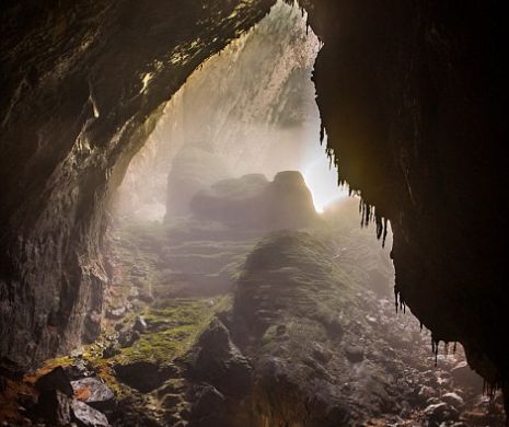 Cele mai vechi urme de paşi lăsate de om au fost descoperite într-o peşteră din România