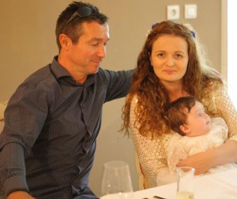 EVZ SPECIAL A reușit să nască propriul copil așteptând să adopte unul din România