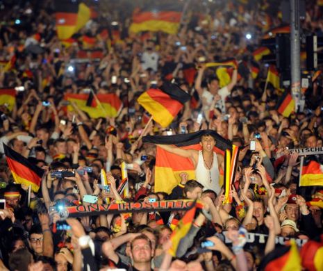 FANII în DELIR după ce Germania a devenit noua campioană a lumii Campionatului Mondial | GALERIE FOTO şi VIDEO