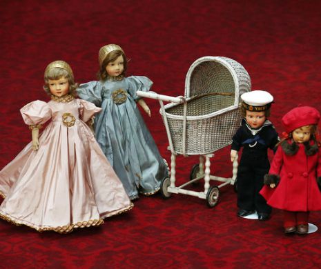 JUCĂRIILE REGALE, expuse la Palatul Buckingham. "O copilărie regală" de la regele George al IV-lea, la micul prinţ George | GALERIE FOTO