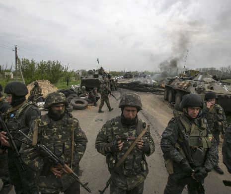 RĂZBOIUL DIN UCRAINA. Washingtonul acuză Moscova că furnizează tancuri separatiştilor. Kiev: Ucraina se află în pragul unei "agresiuni la scară largă" din partea Rusiei